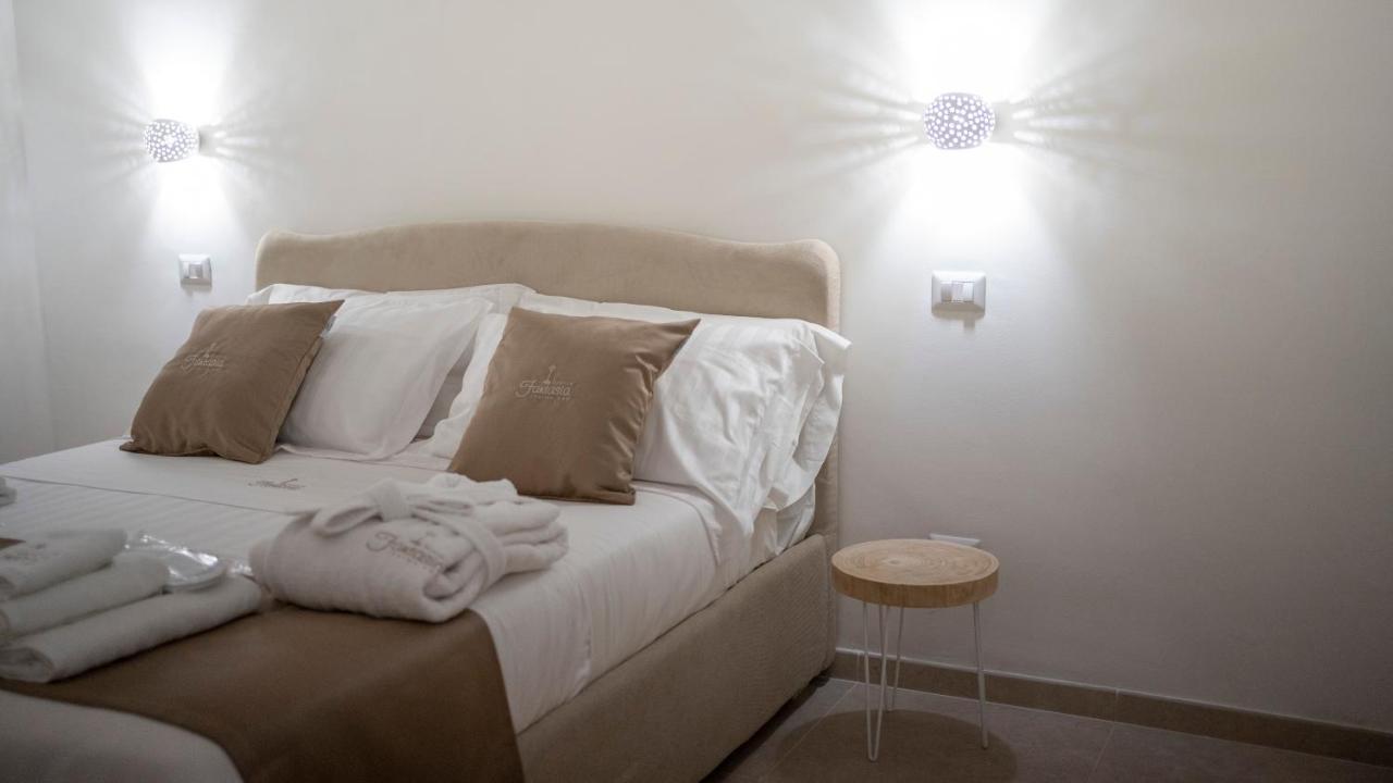 Dimora Fantasia Charme B&B Bari Kültér fotó