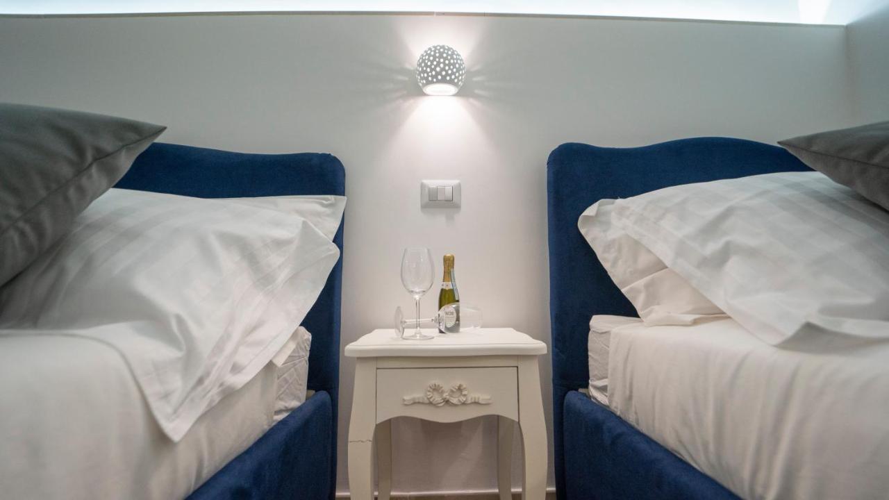 Dimora Fantasia Charme B&B Bari Kültér fotó