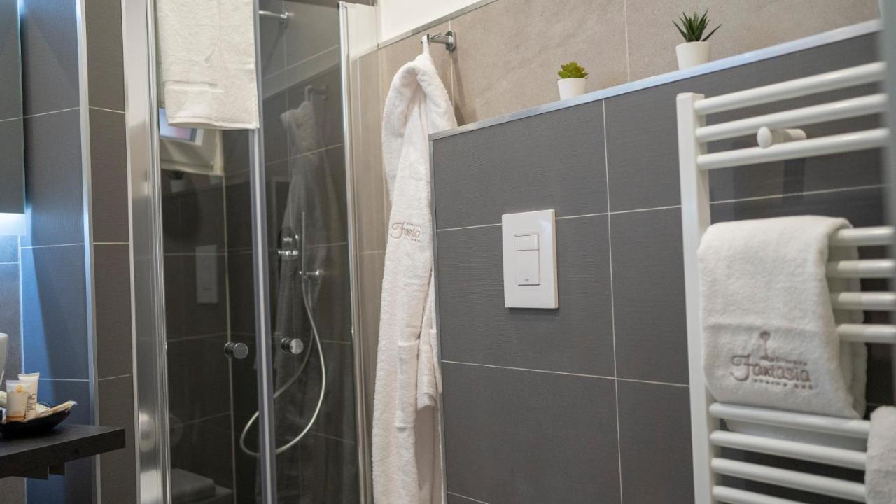 Dimora Fantasia Charme B&B Bari Kültér fotó