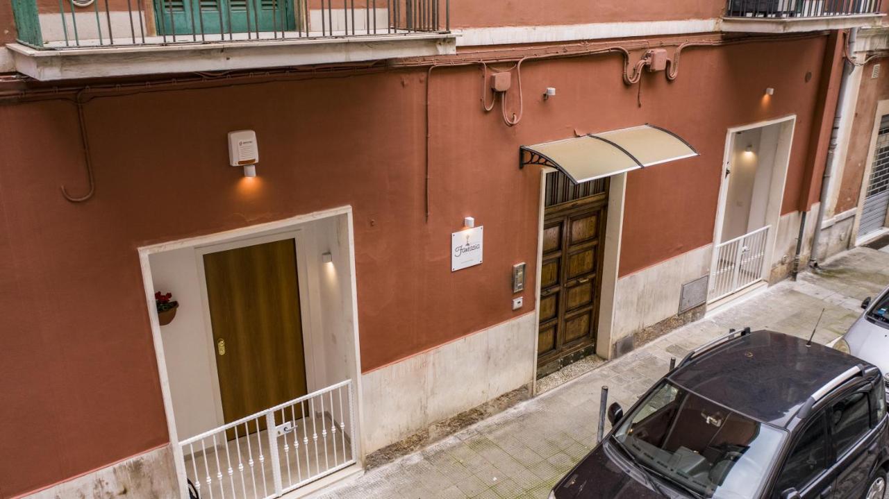 Dimora Fantasia Charme B&B Bari Kültér fotó