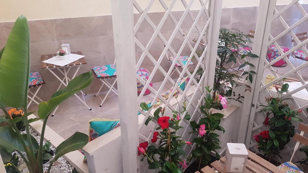 Dimora Fantasia Charme B&B Bari Kültér fotó
