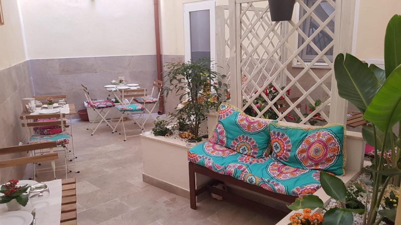 Dimora Fantasia Charme B&B Bari Kültér fotó